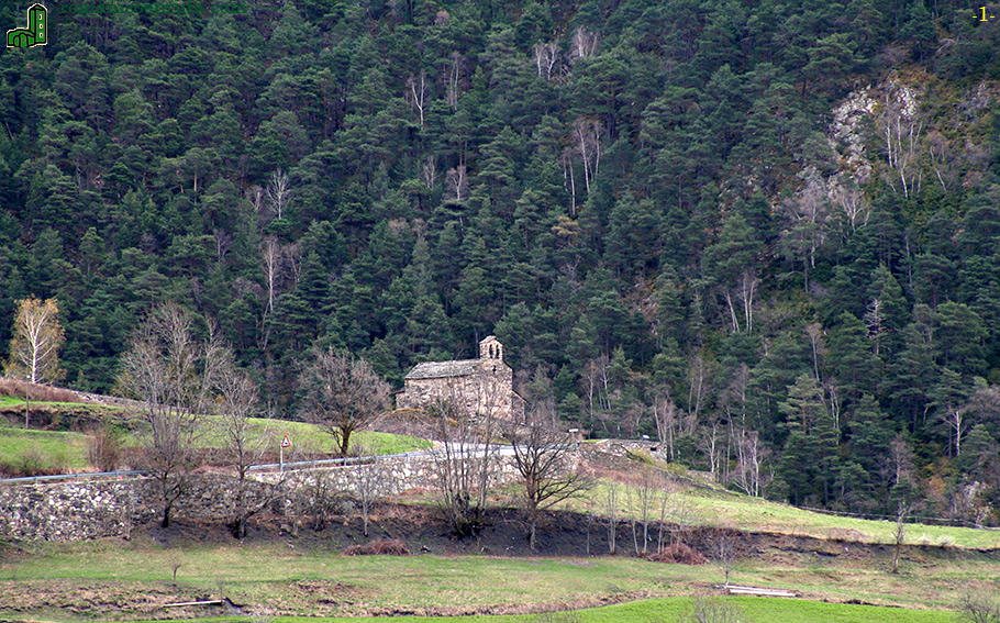 SANT SERNI DE NAGOL DESDE SENDERO HACIA SANT MART&Iacute; DE NAGOL.