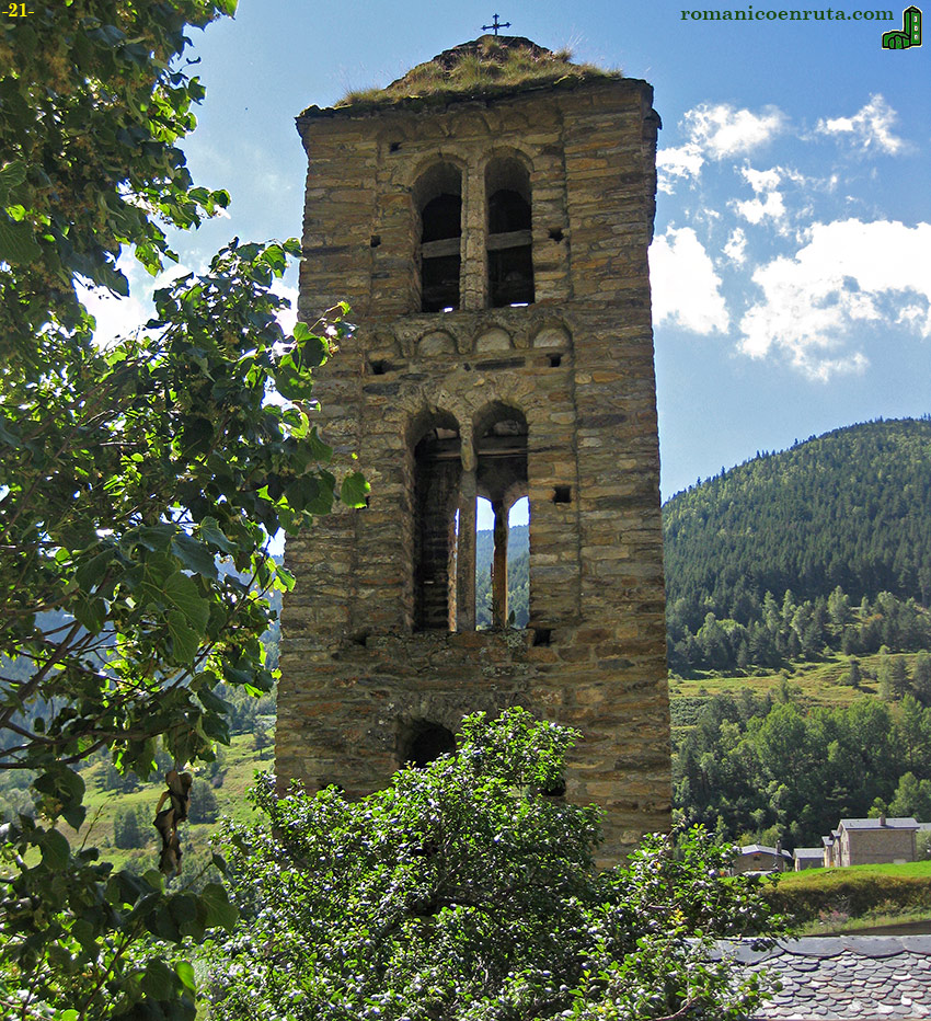 CARA NORTE DEL CAMPANARIO.