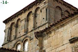 LINTERNA: MUROS ESTE Y NORTE.