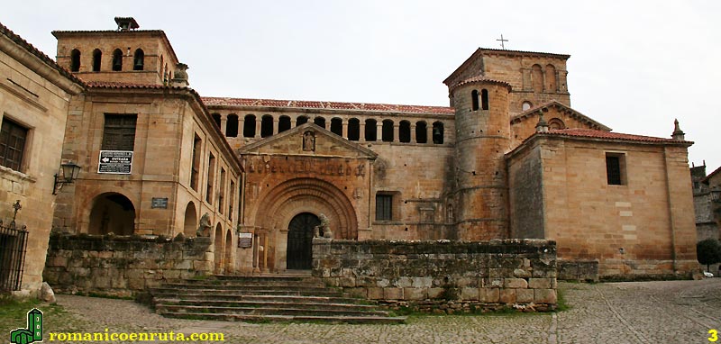 SANTILLANA DEL MAR: COLEGIATA DE SANTA JULIANA.