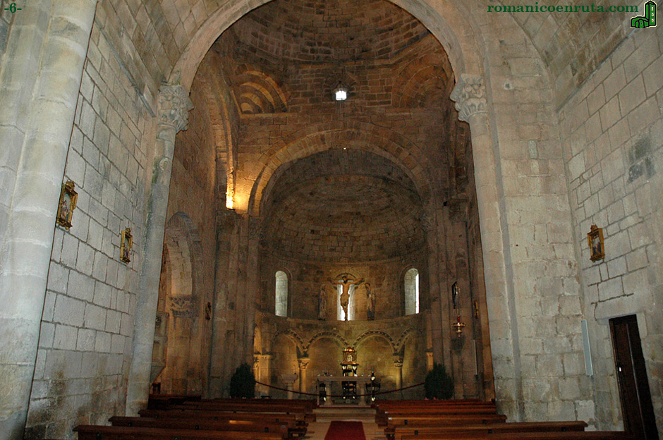 NAVE CENTRAL.