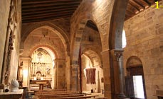 NAVE ORIGINARIA Y ARCOS QUE SUSTITUYERON AL MURO SUR.