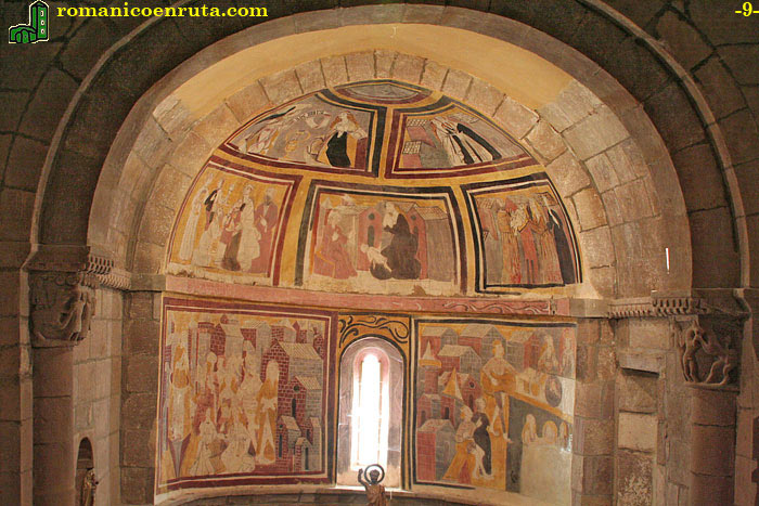 PINTURAS MURALES Y ARCO TRIUNFAL.