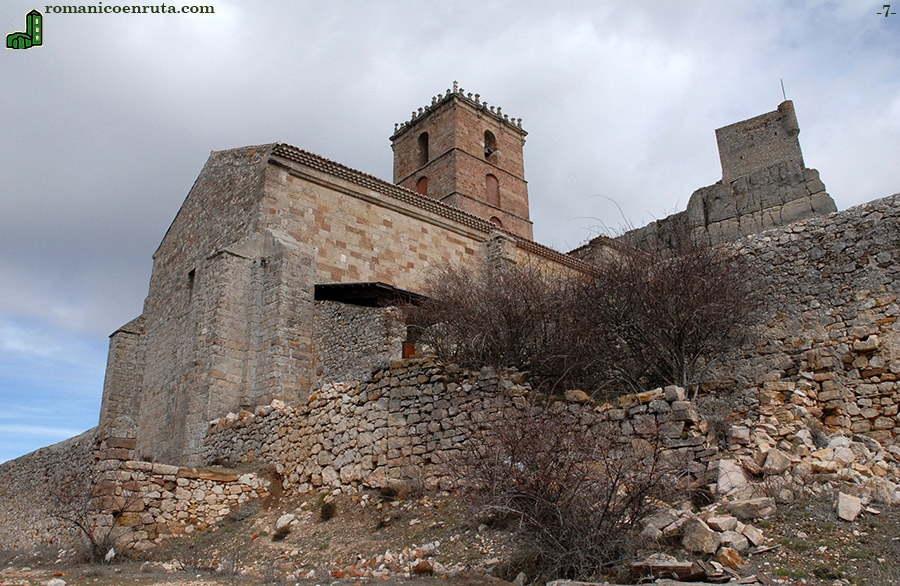 VISTA DESDE EL SUROESTE.