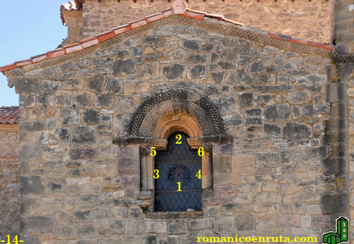 HASTIAL DE PONIENTE.