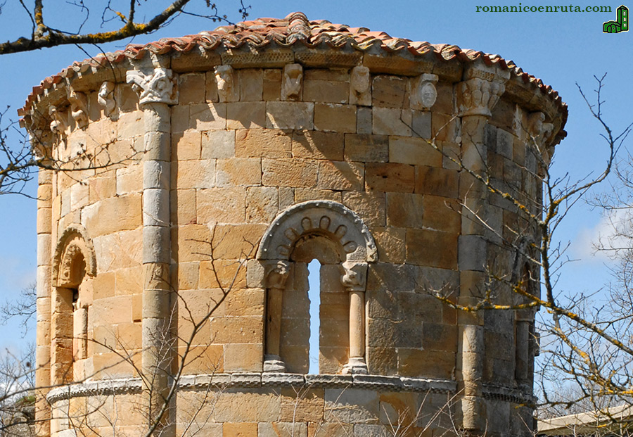 &Aacute;BSIDE. CUERPO SUPERIOR.