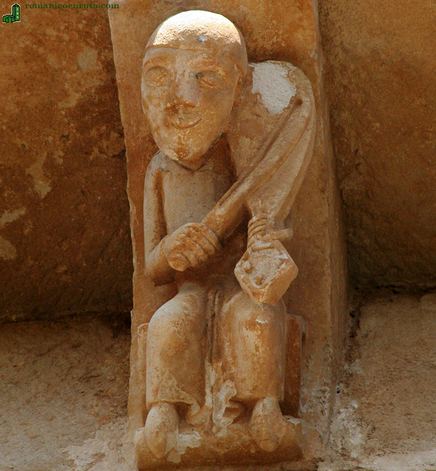 CANECILLO DEL ÁBSIDE. MÚSICO.