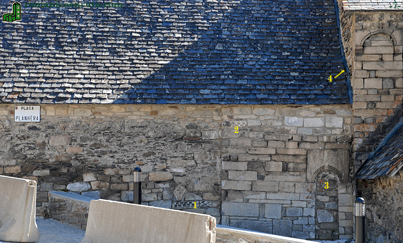 CABECERA. MURO NORTE.