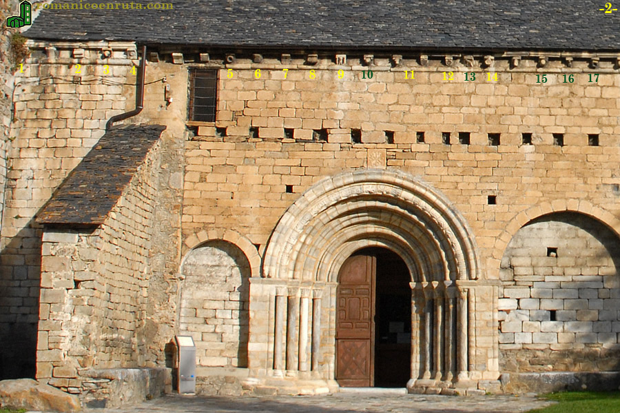 FACHADA SUR. LADO OESTE.