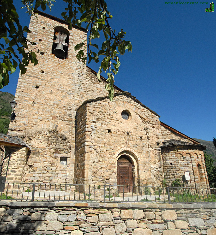 SANT PERE DE SORPE. CABECERA DESDE LEVANTE.