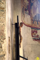 IMAGEN DE MADERA: CRISTO CRUCIFICADO.