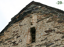 VENTANA DEL HASTIAL ORIENTAL.