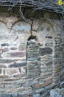 &Aacute;BSIDE: VENTANA CENTRAL HOY TAPIADA.