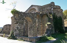 ARCOS FAJONES DEL LADO NORTE DE  LA NAVE.