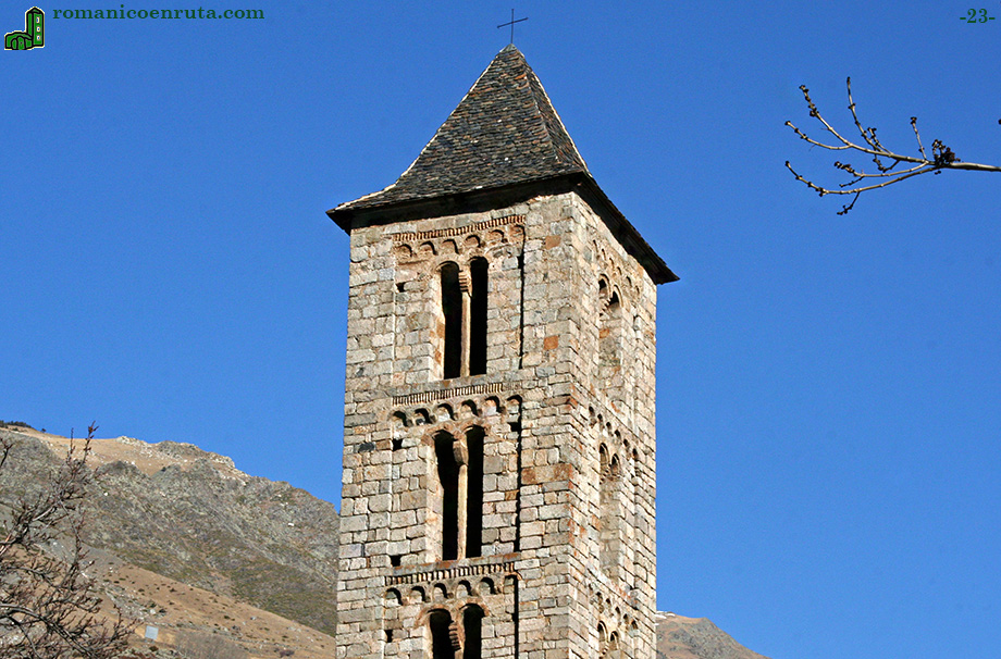 PISOS SUPERIORES DESDE EL SUROESTE.