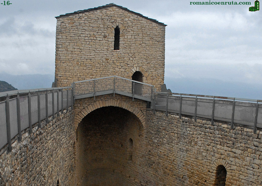 EXTREMO DE PONIENTE.