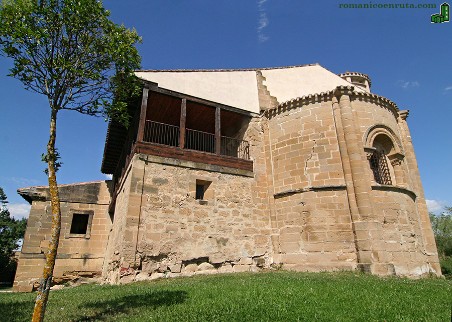 ERMITA DE JUNQUERA DESDE LEVANTE.